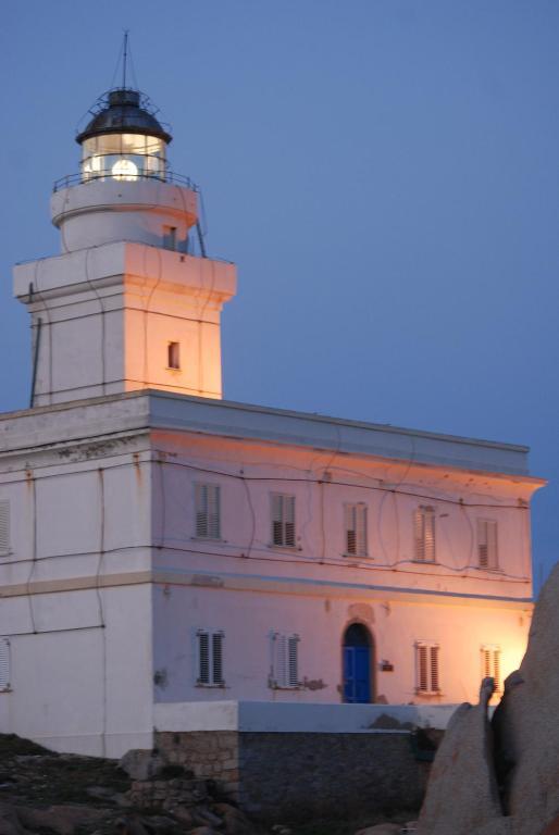 Hotel Moderno Santa Teresa Gallura Exterior photo